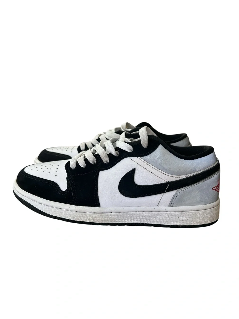 Nike Jordan 1 Mid size 7.5